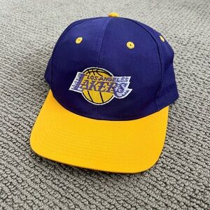 Vintage Los Angeles Lakers Hat